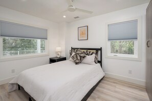 4 bedrooms, desk, iron/ironing board, free WiFi - Modern Hilton Head Oasis ~ Pool, Fire Pit, Dog Friendly, Steps to Beach! (Hilton Head Island)