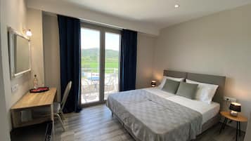 Comfort Double or Twin Room, Pool View