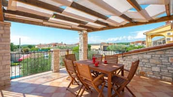 Huis (Holiday Home Luna) | Terras