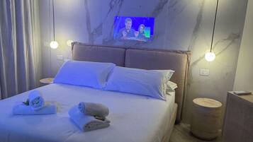 1 Schlafzimmer, BĂŒgeleisen/BĂŒgelbrett, WLAN, BettwĂ€sche