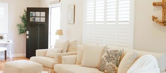 Charming Scarborough Beach, Narragansett 3-bedroom home getaway