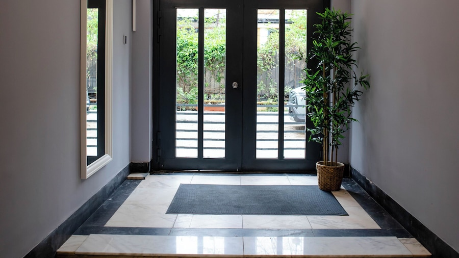 Little Bucharest downtown apartments