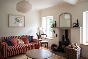 Living area - The Roost Townhouse (Westport)