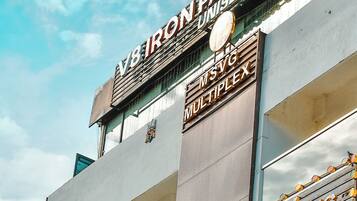 Fachada da propriedade