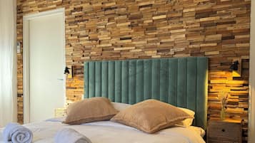 Comfort-Doppelzimmer, Gartenblick | 1 Schlafzimmer, Zimmersafe, Schreibtisch, laptopgeeigneter Arbeitsplatz
