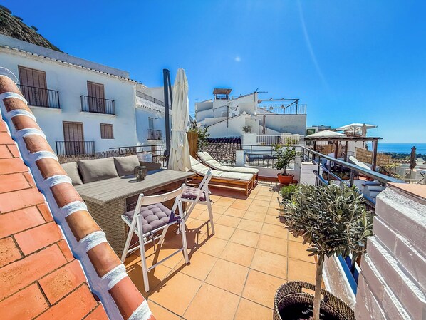 House, 2 Bedrooms, Smoking, Terrace | Terrace/patio