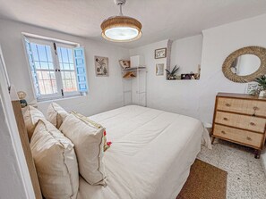 House, 2 Bedrooms, Smoking, Terrace