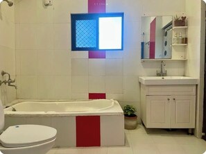 Shower, bidet, towels, soap