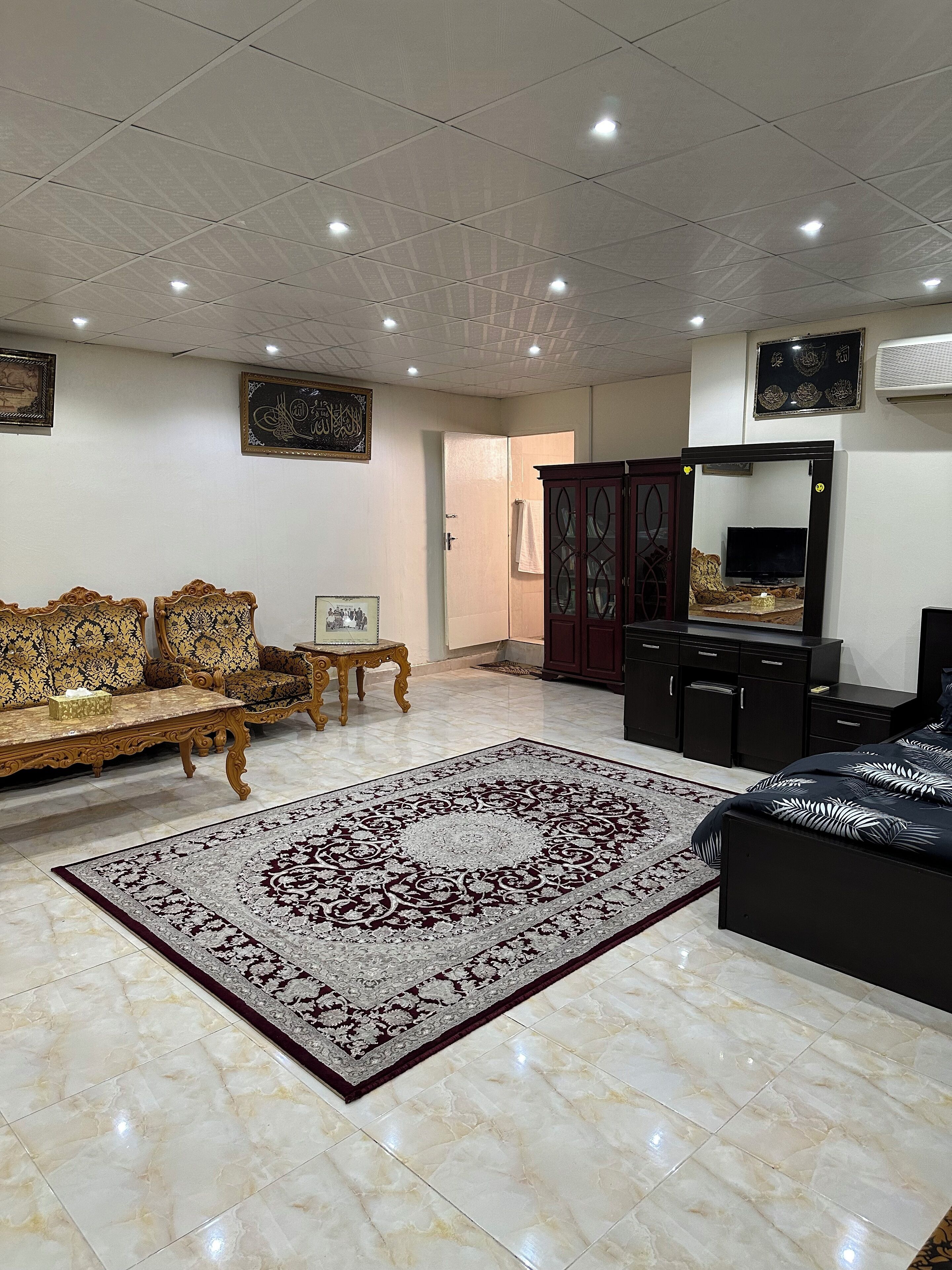 1 bedroom, WiFi, bed sheets