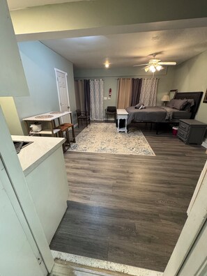 1 Schlafzimmer, Bügeleisen/Bügelbrett, WLAN, Bettwäsche