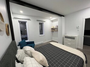 3 Schlafzimmer, Bügeleisen/Bügelbrett, WLAN, Bettwäsche