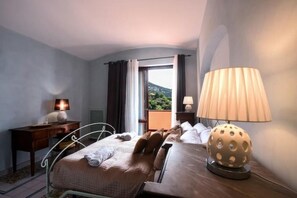 5 chambres, bureau, lit parapluie, Wi-Fi