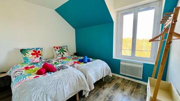 2 chambres, lit parapluie, Wi-Fi, draps fournis