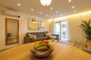 Living area - Luxury Pine Tree Apartment - Golf, Tennis, and Pools (Albufeira)