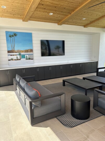 3-bedroom villa in awesome Palm Desert with fitness room, AC, WiFi