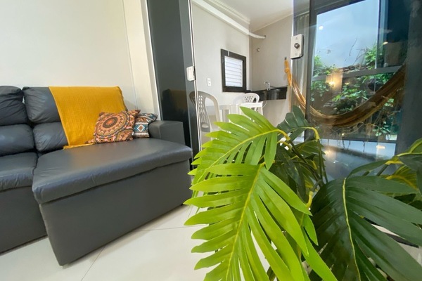 Apartment | Living area | 32-inch TV with digital channels