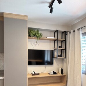Interior - New and equipped studio close to the American consulate and subway (Santo Amaro São Paulo)