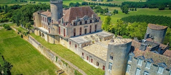 Maison en pierre tout confort idéale pour les vacances en famille ou entre amis