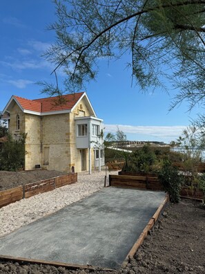 Terrain de l’hébergement 