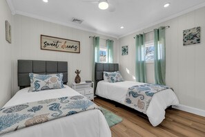 2 bedrooms, desk, iron/ironing board, travel crib