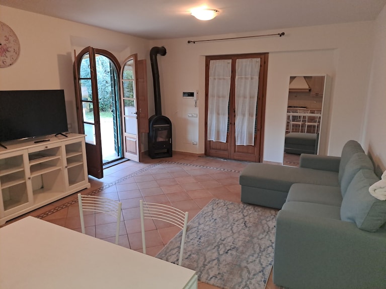 Pomegranate Apartment - Farmhouse Podere Travalda - Pontedera