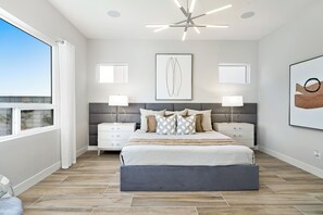 3 bedrooms, desk, iron/ironing board, free WiFi