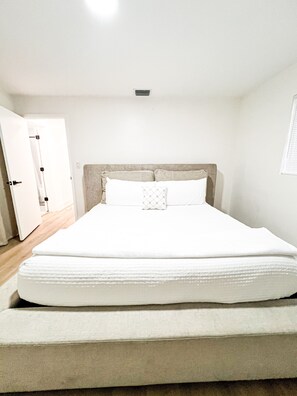 3 Schlafzimmer, Bügeleisen/Bügelbrett, WLAN, Bettwäsche