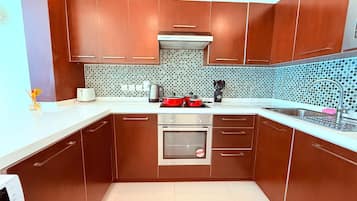 Microwave, oven, stovetop