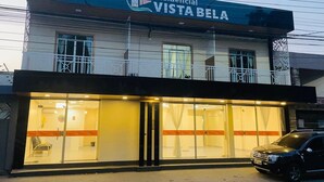 Gambar tidak terklasifikasi, 2 dari 23, tombol