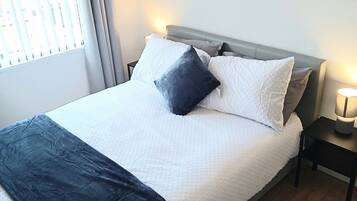 3 bedrooms, iron/ironing board, free WiFi, bed sheets