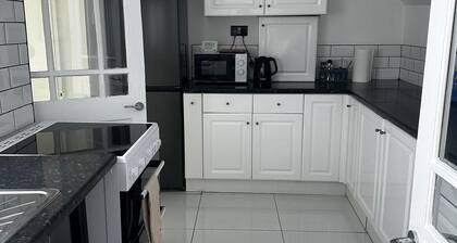 Stylish Home Away From Home with WiFi in Hartlepool