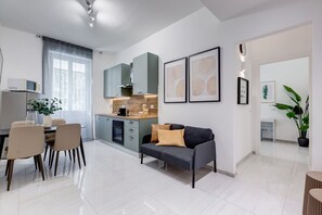 TV - BDC - Blue Nrg! 2-BDR free parking (Rome)