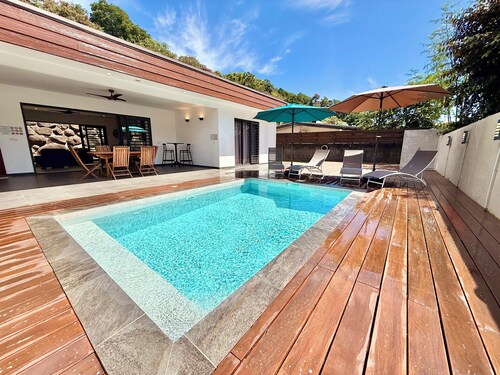 Villa Moea, private pool, confort & serenity in Pirae - A/C- Wifi - 3 bdr