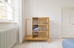 5 Schlafzimmer, Bügeleisen/Bügelbrett, WLAN, Bettwäsche