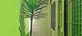 Charming 2-bedroom apartment with WiFi and shared social areas in San Salvador