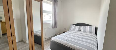 Appartamento | 3 camere, Wi-Fi gratuito, lenzuola