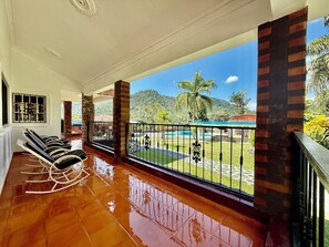 Terrace/patio - Your home in the mountains (Villa Altagracia)