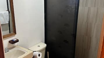 Departamento Confort, vista a la playa | Baño