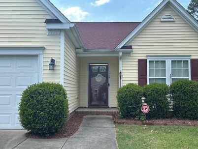 Charming 3-bedroom house in Winston-Salem with AC, WiFi