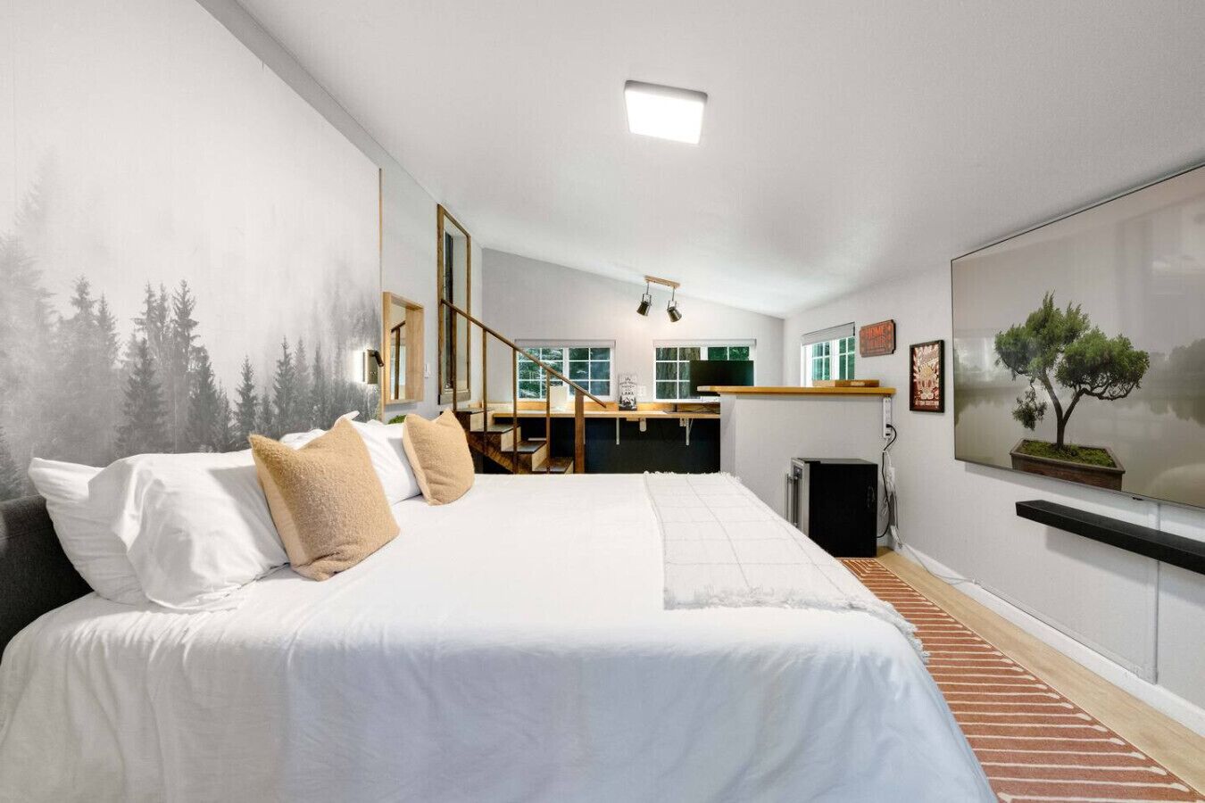 3 bedrooms, desk, iron/ironing board, free WiFi