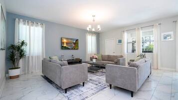 Televisión y estéreo