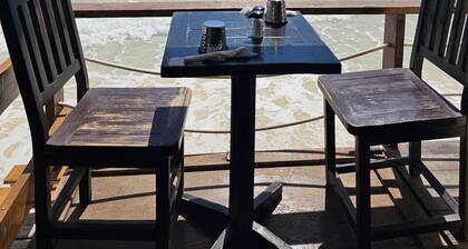 SEA ALL AROUND-3 bedroom house in quaint Oistins with AC, WiFi. Enjoy your stay