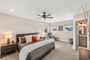 3 Schlafzimmer, Schreibtisch, Bügeleisen/Bügelbrett, kostenloses WLAN