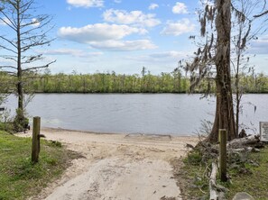 Beach towels - Coastal River Guesthouse (Rocky Point)