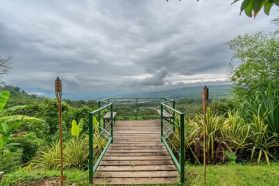 El Manzano 2BR | Mirador | BBQ | Bird Watching