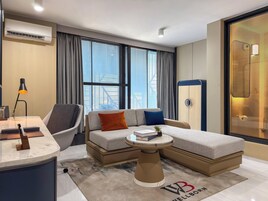 Presidential Double Room | Living area