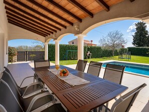 Outdoor dining - Kikaana by Interhome (Barban)