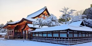 City view from property - Gion Crystal Hotel (Kyoto)