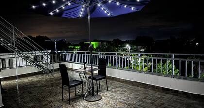 Hermoso Apartamento en 3er Nivel con terraza privada