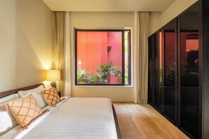 Exclusive-villa - udsigt til pool | Spisning på værelset